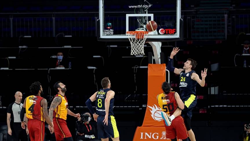 Derbi heyecanı başlıyor! Galatasaray - Fenerbahçe basketbol maçı saat kaçta, hangi kanalda yayınlanacak? 6